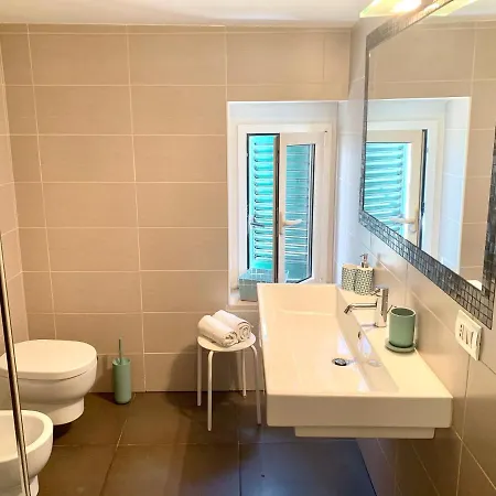 Mon Yourvacanza Ferienhaus *